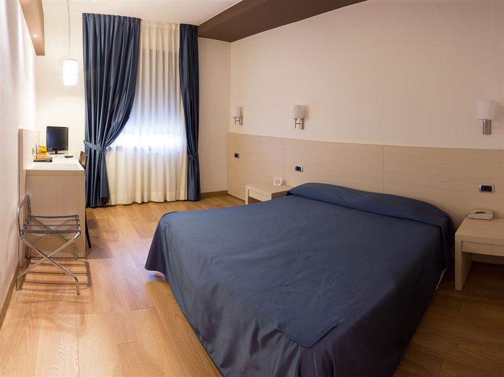 Hotel Sam