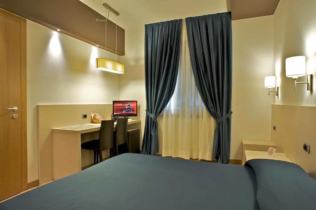 Hotel Sam 3*