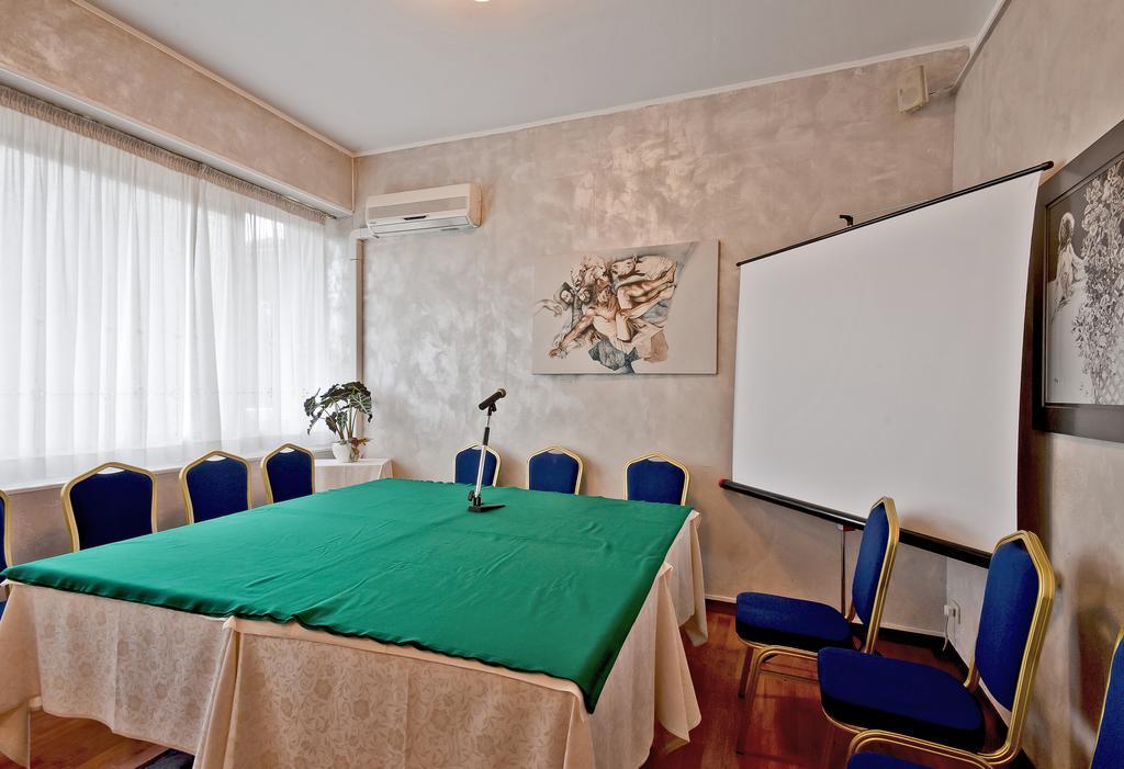 Hotel Sam 3*