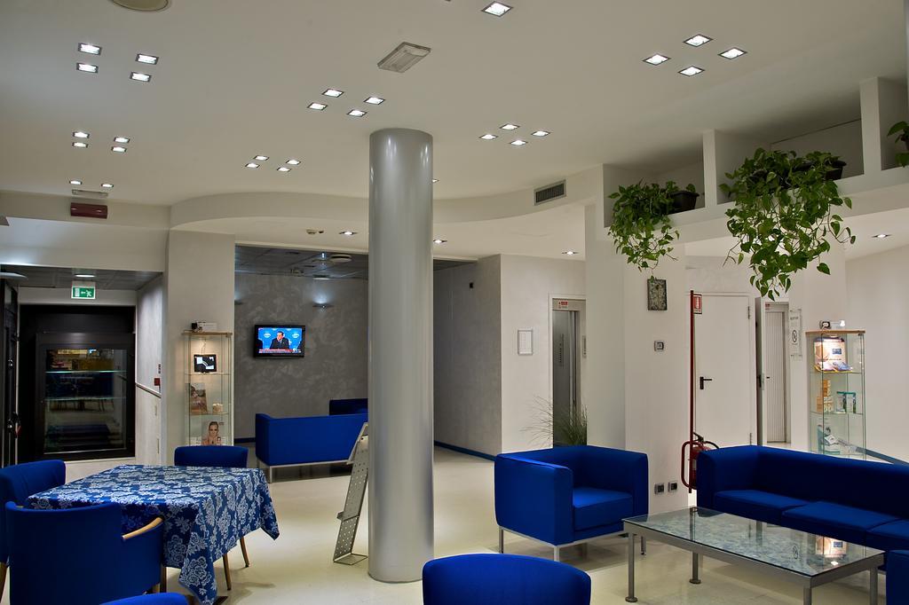 Hotel Sam 3*